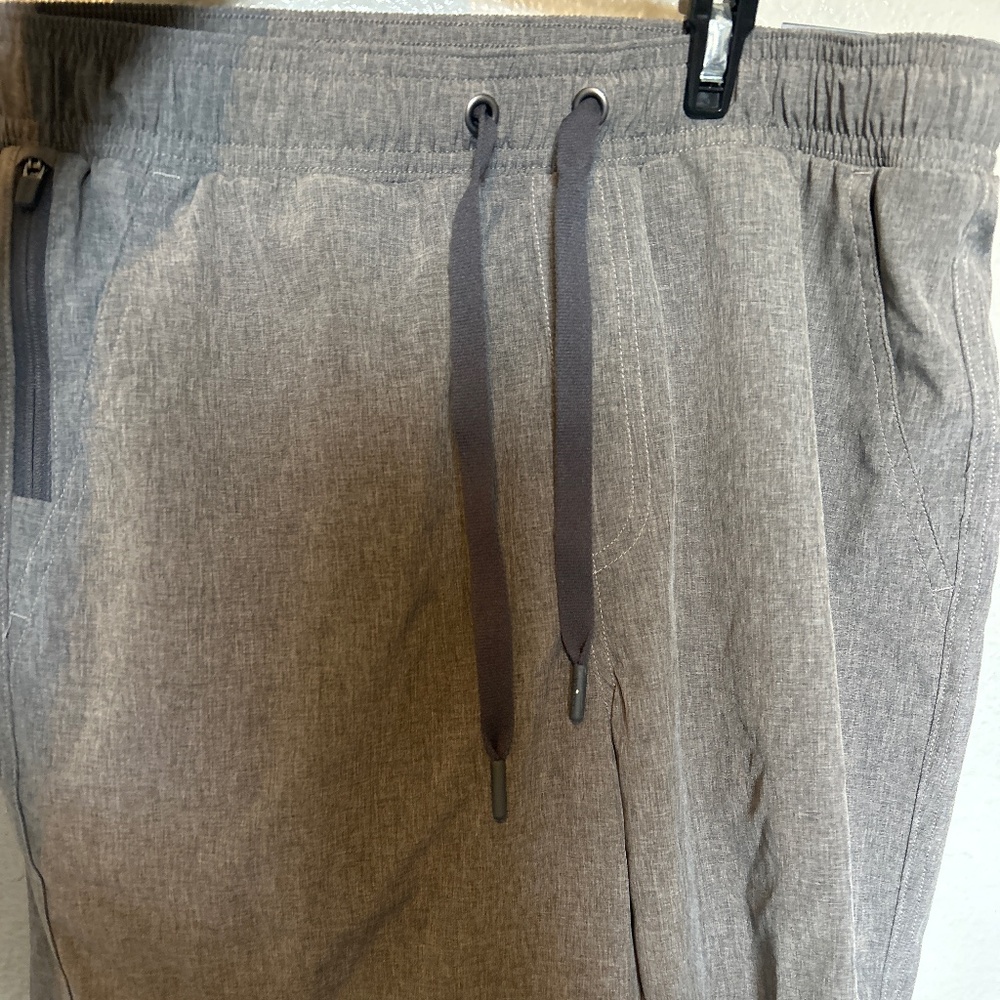 VRST shorts